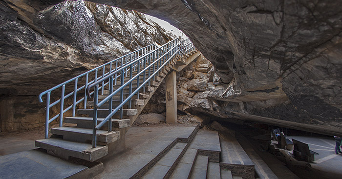 Cave_Entrance_down.jpg